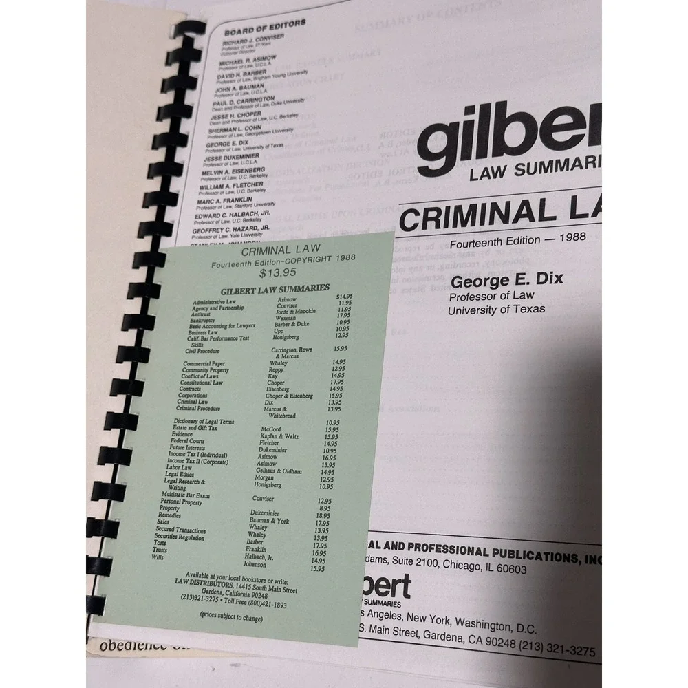 2x‎ Gilbert Law Summaries: Criminal Law + Civil peocedures 1988-89 vintage books
